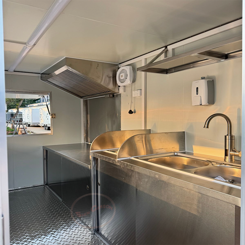 Concession Food Truck Trailer  - Coffee Equipment Stores のレビューと価格