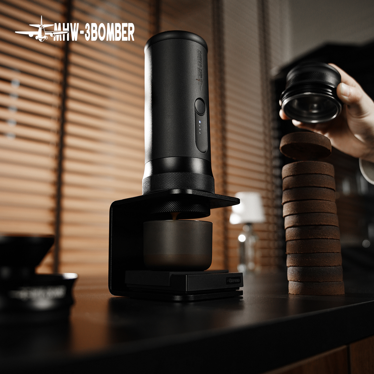 MHW-3BOMBER X-press58 Espresso - Coffee Equipment Tools のレビューと価格